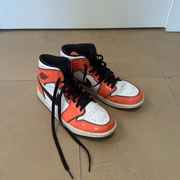 Nike Air Jordan women’s. color: orange, black & white. Size 8 - Picture 1 of 7